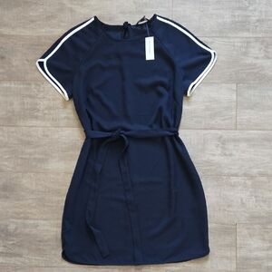 NWT Banana Republic Navy Dress with Belt and White Trim